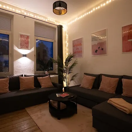 Lebenslang - - Cozy - Boxspringbed 아파트 *