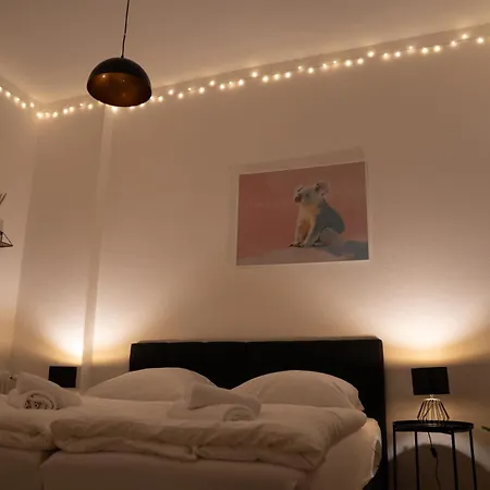 Lebenslang - Naehe Weserstadion & Viertel Appartement *