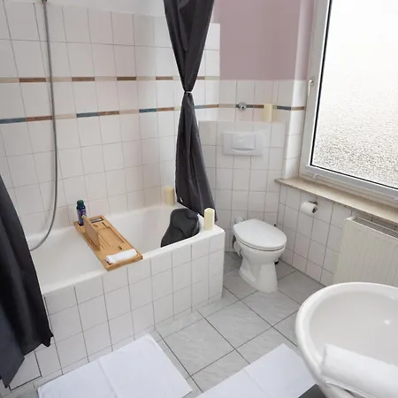 Lebenslang - - Cozy - Boxspringbed Apartment Bremen