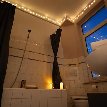 Lebenslang - - Cozy - Boxspringbed 아파트 브레멘